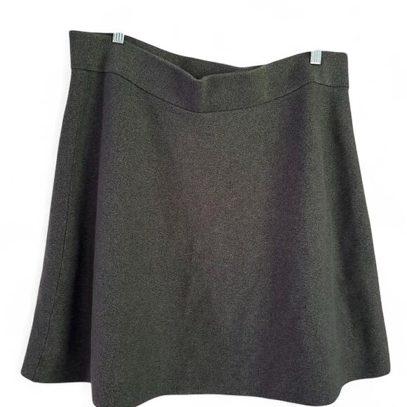 LOFT Dresses & Skirts - LOFT Gray A-Line Knit Skirt Women's XL Pull-On Stretch Classic Office Career
